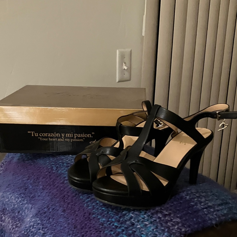 Thalia Sodi Black Strappy Heels
